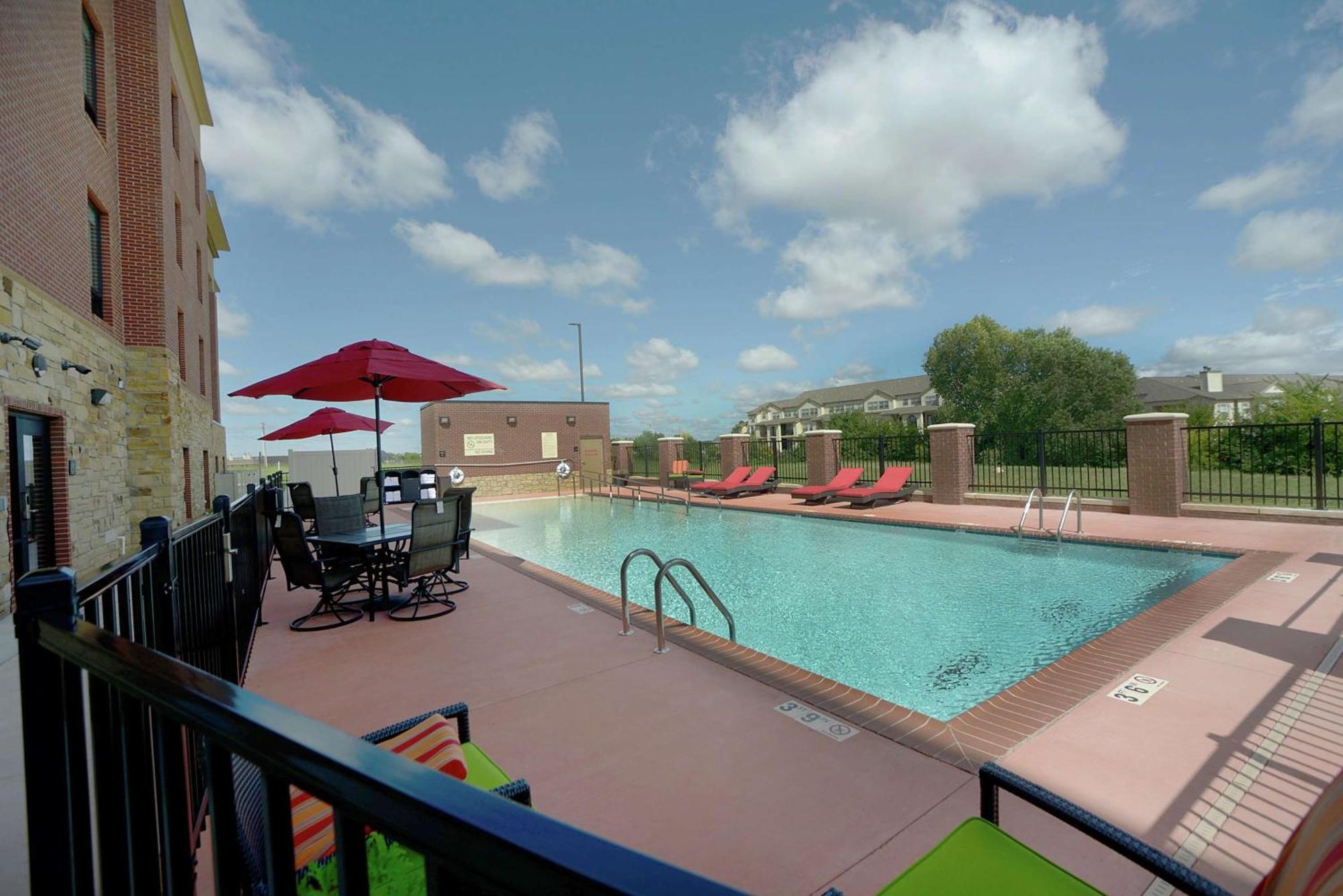 Hampton Inn & Suites Oklahoma City/Quail Springs Ngoại thất bức ảnh